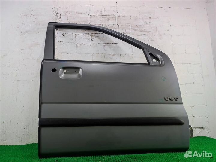 Дверь передняя правая Suzuki Ignis 2006