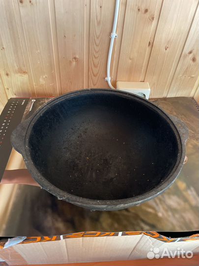 Казан чугунный