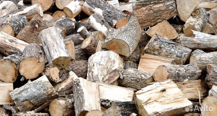 Дрова рядом