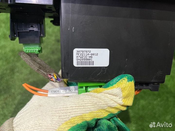 Магнитола Volvo Xc90