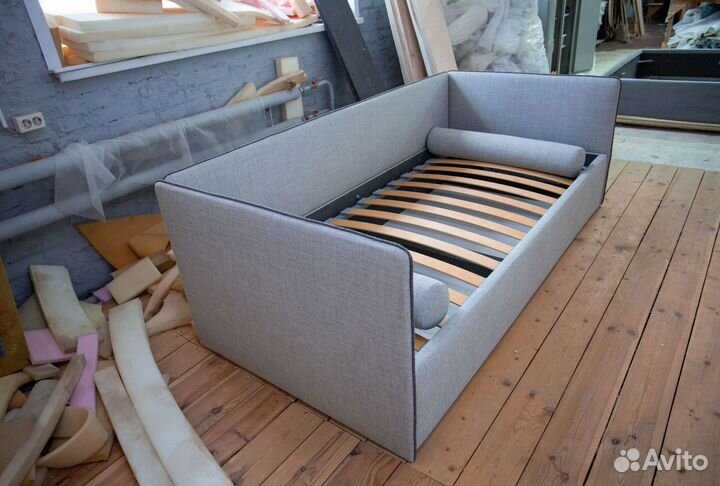 Кровать детская с матрасом. Новое в упаковке