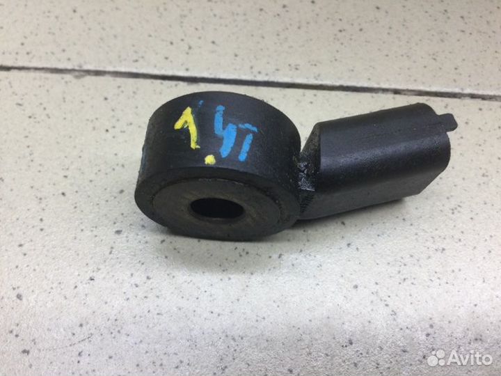 Датчик детонации Opel Astra J A14NET 2012