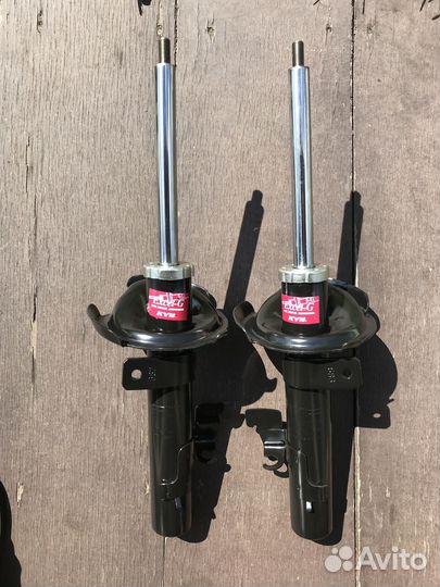 Амортизатор передний Ford Focus II\ C-MAX