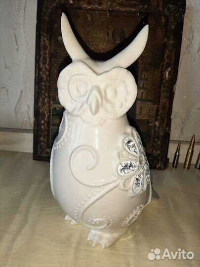 Сова фарфоравая