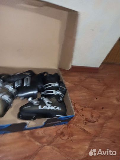 Горнолыжные ботинки