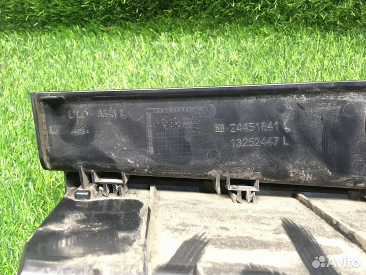 Фонарь задний левый Opel Zafira B 24451841