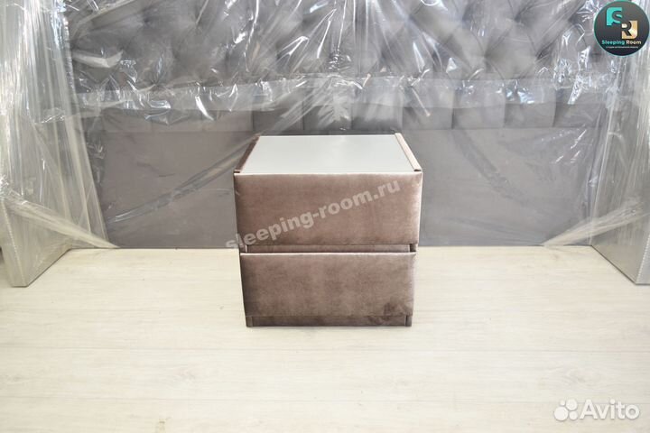 Тумба прикроватная