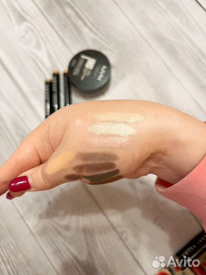 Костемика bobbi brown kiko nyx