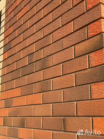 Кирпич облицовочный полуторный красный флеш ольха