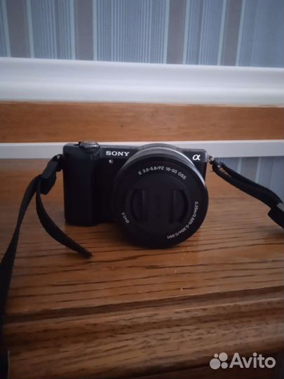 Sony alpha 5000