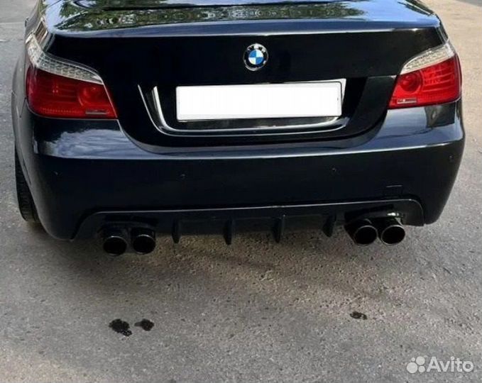 Диффузор заднего бампера BMW E60 M-Tech