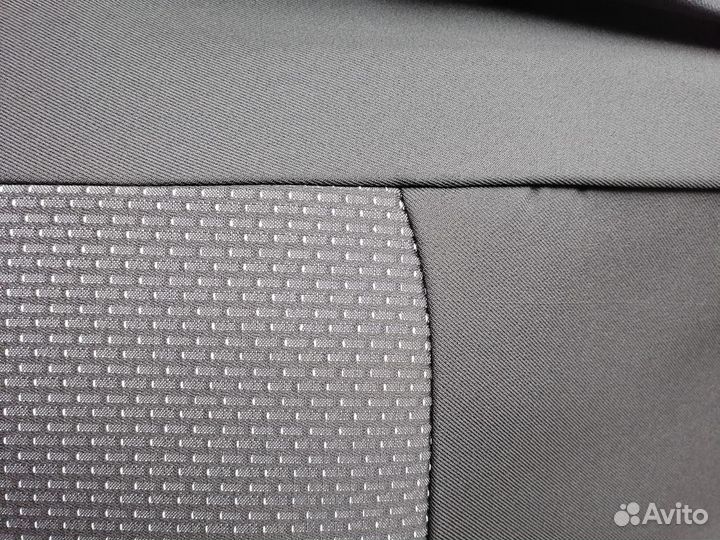 Чехлы на renault sandero с 11года