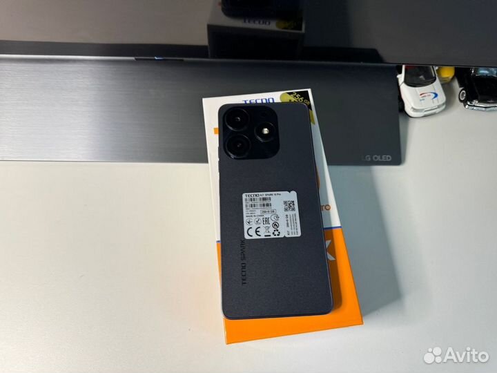 TECNO Spark 10 Pro, 8/256 ГБ