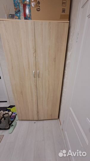 Шкаф распашной двухстворчатый