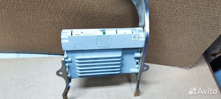 Усилитель музыки JBL Toyota Camry 70 75