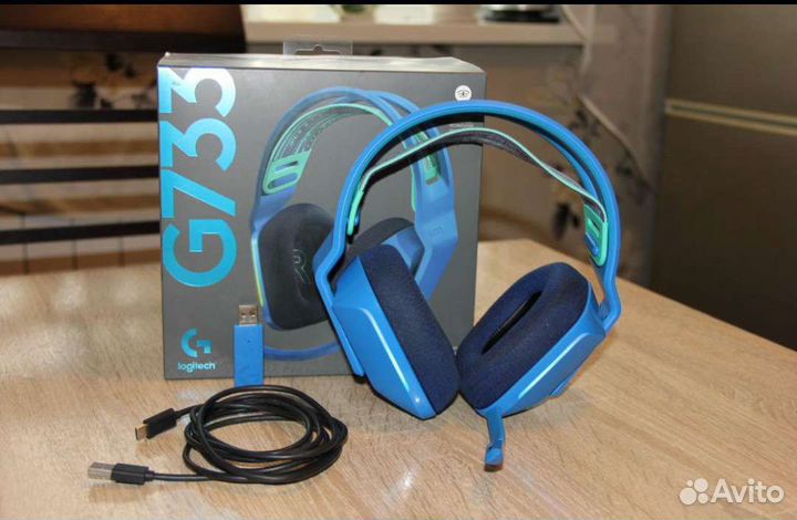 Беспроводная гарнитура Logitech G 733 LightSpeed