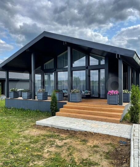 Дом 102 м² на участке 8 сот.