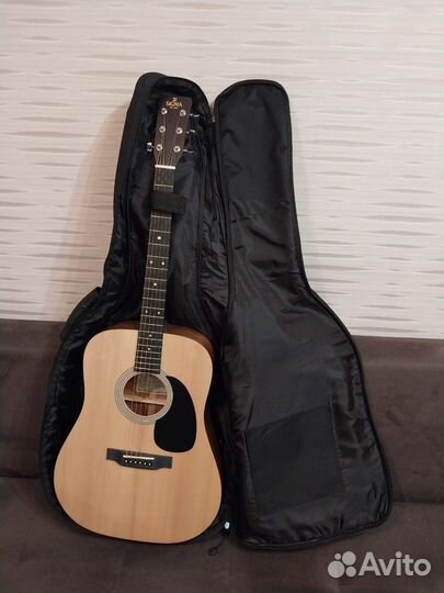 Акустическая гитара новая