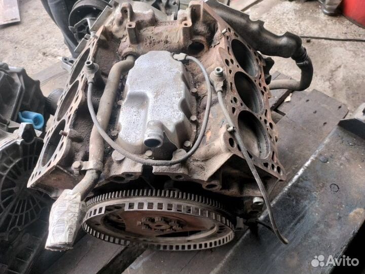 Блок двигателя Audi A6 C5 ALG 1998