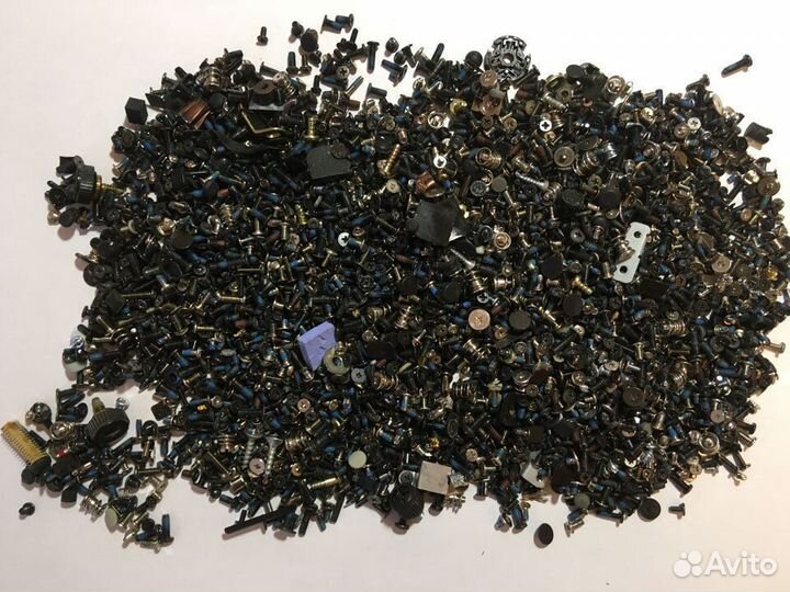 Винты, болтики, крепеж для ноутбуков.Отправка