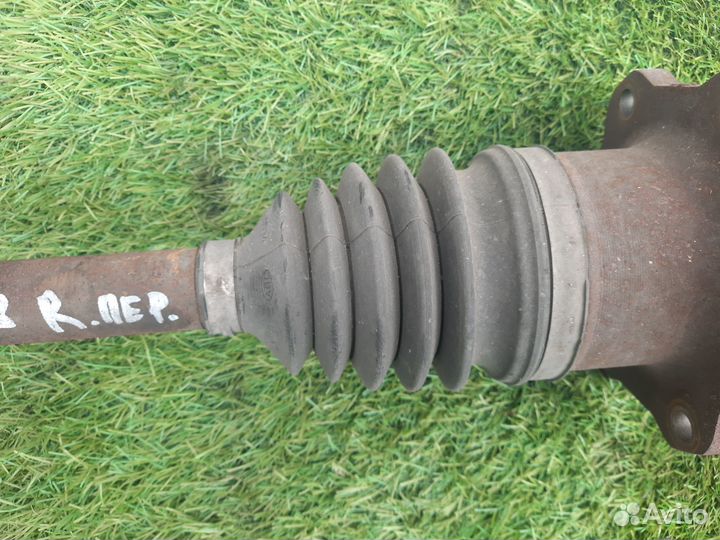 Привод передний правый Cadillac Escalade GMT900