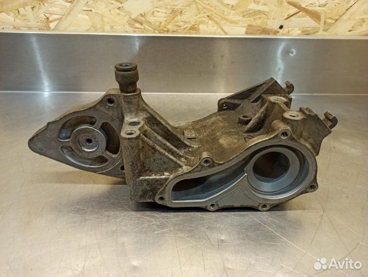 Корпус помпы Honda Cr-V RD K20A4 2005