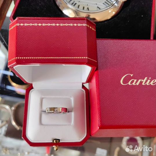 Cartier золотое кольцо с бриллиантом оригинал