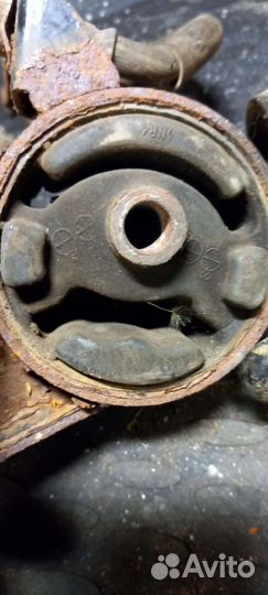 Подушка двигателя Hyundai Accent