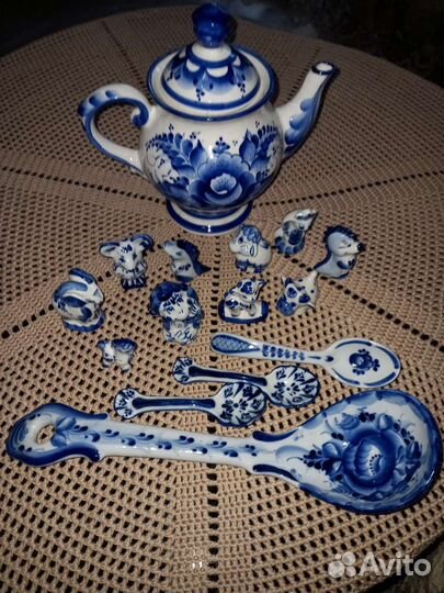 Гжельский фарфор