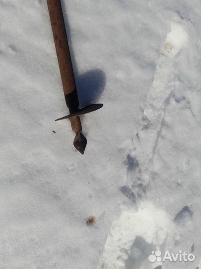 Ледобур ручной