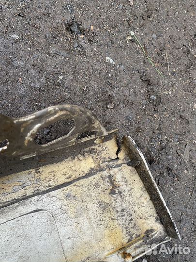 Поастиковые накладки (пороги) Мерседес W210