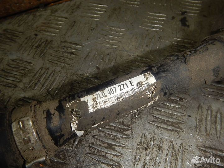 Полуось (привод в сборе) передняя левая, Audi (Ауд