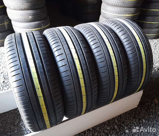 Pirelli P Zero 225/40 R20 94Y