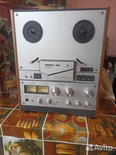 Катушечный магнитофон 