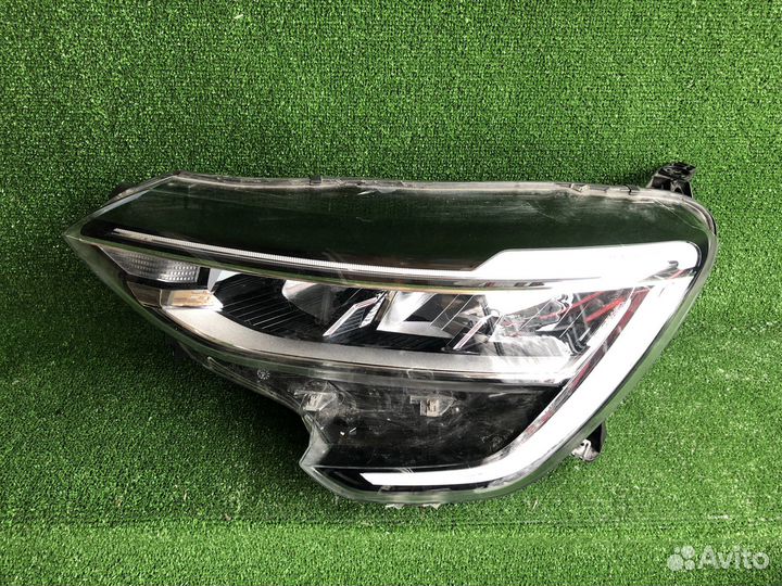 Renault arkana фара левая