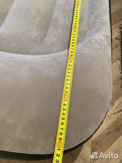 Надувной матрас (кровать) c насосом intex AP620C