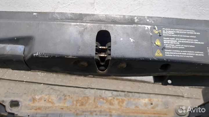 Рамка передняя Skoda Octavia (A5)