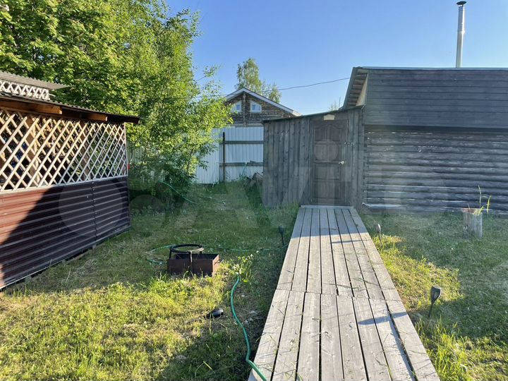 Дача 40 м² на участке 8 сот.