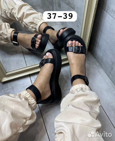 Босоножки женские (37-39 размеры)