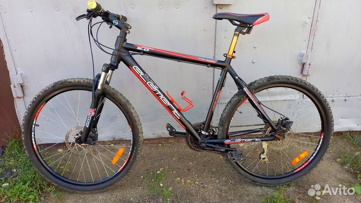 Велосипед горный Element Quark 5.0(Швейцария)