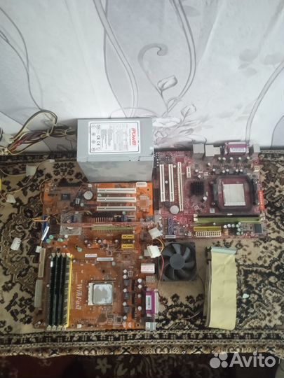 Материнская плата