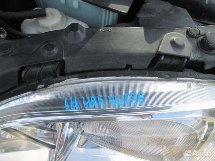 Фара левая Honda Saber UA5 J32A 2000/4