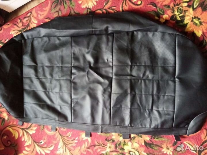 Автомобильные чехлы из экокожи
