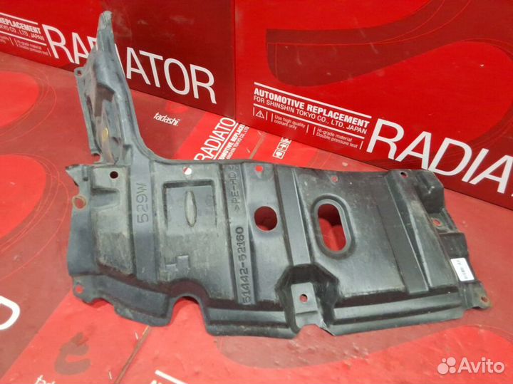 Защита двигателя 51442-52160 на Toyota Probox NCP1