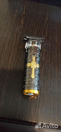 Триммер для бороды и усов