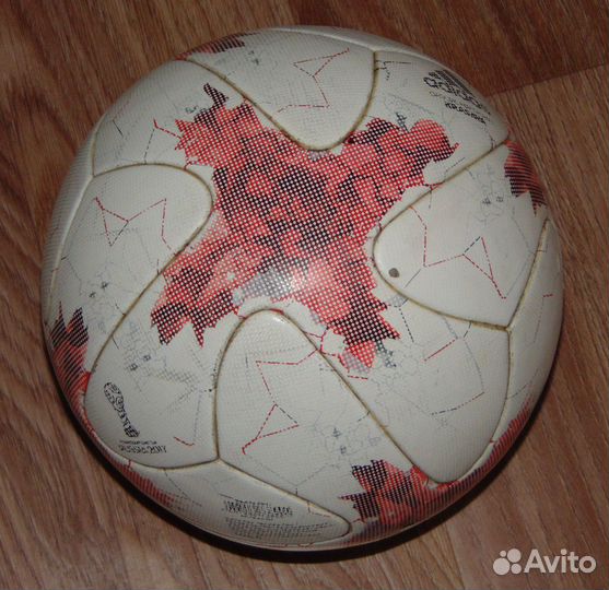 Adidas Krasava OMB 2017