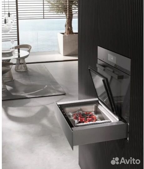 Вакууматор новый Miele EVS 7010 brws