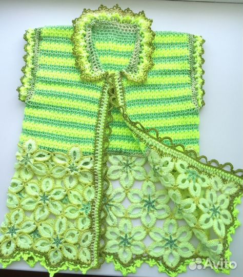 Кружевной жилетик