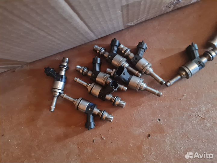 Запчасти к двигателю Porsche Cayenne S