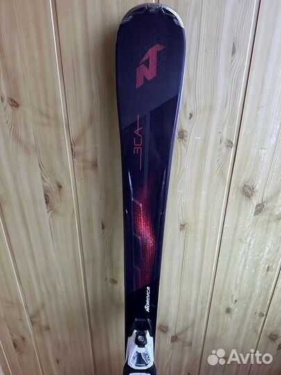 Горные лыжи Nordica Sentra с ботинками